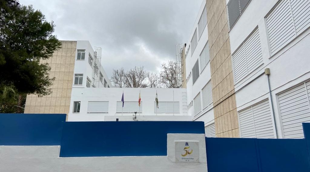 El Ayuntamiento anuncia servicio de comedor en los colegios Gil Muñiz y El Carmen para el próximo curso