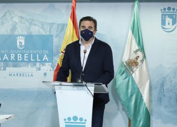 Romero celebra la concesión de licencias para villas de lujo en el municipio