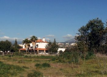 Piña califica la gestión en instalaciones deportivas de «cero patatero»