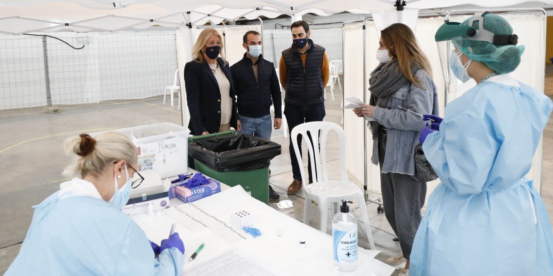 El Ayuntamiento amplía el cribado con test a colectivos juveniles