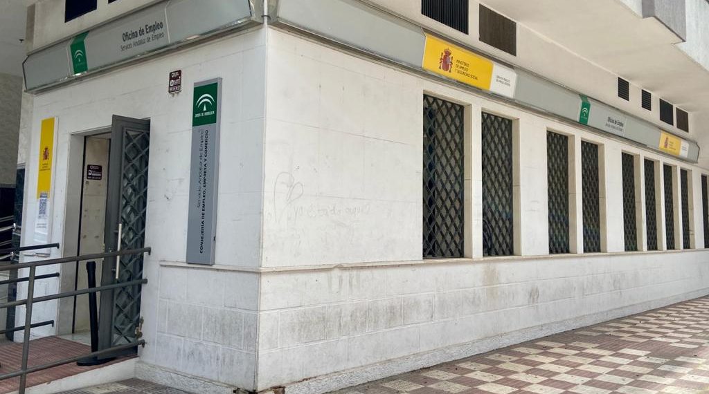 La ciudad registra 3.299 parados más desde el inicio de la pandemia