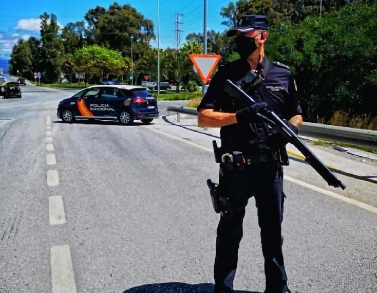 Diversos controles policiales producen la detención de cinco personas por drogas