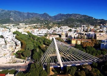 Los datos de Marbella: ¿Hay más hombres, o mujeres?, ¿Mayores o jóvenes?, ¿Cuántos coches?…