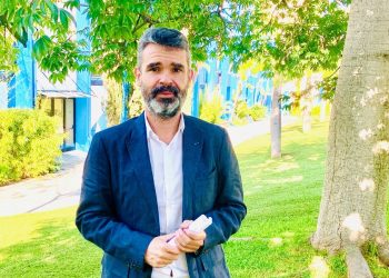 Para Bernal es «indecente» que solo un 14.6 por ciento del dinero para alimentos haya ido a las familias