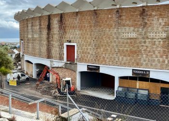 Reforman los accesos al Marbella Arena, antigua Plaza de Toros de Puerto Banús