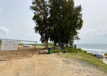 Muñoz anuncia un parque público en el paraje de Playa del Pinillo