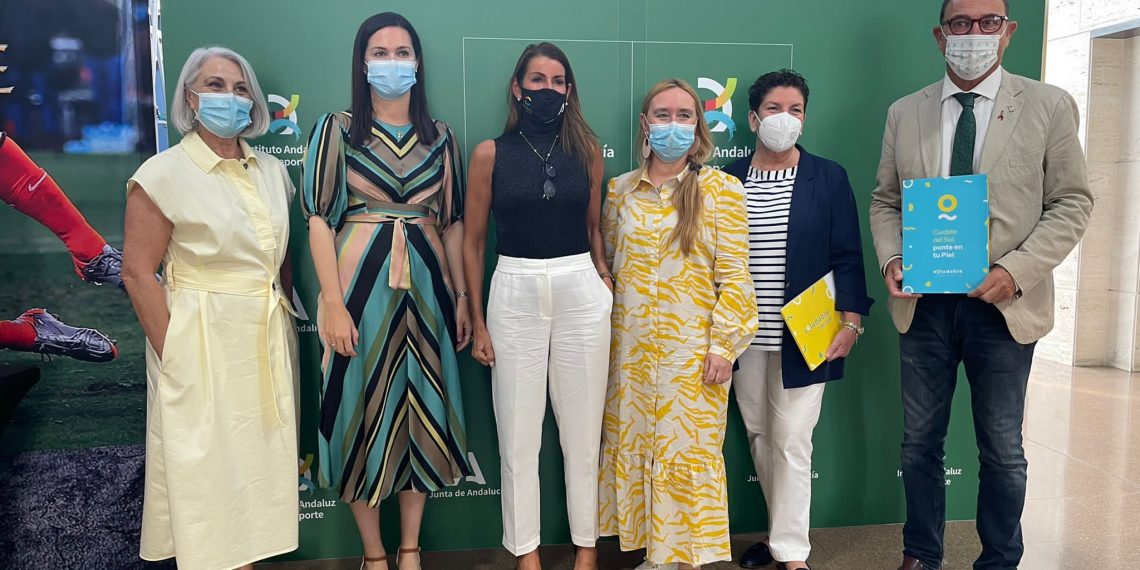 Salud se pone seria con la prevención del cáncer de piel en los deportistas