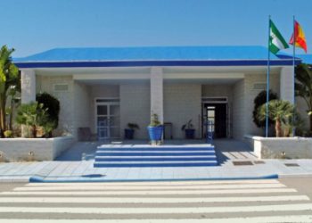 El Pleno aprueba la partida para una pista de atletismo y una piscina en La Campana