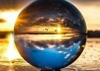 Lo digo sin bola de cristal