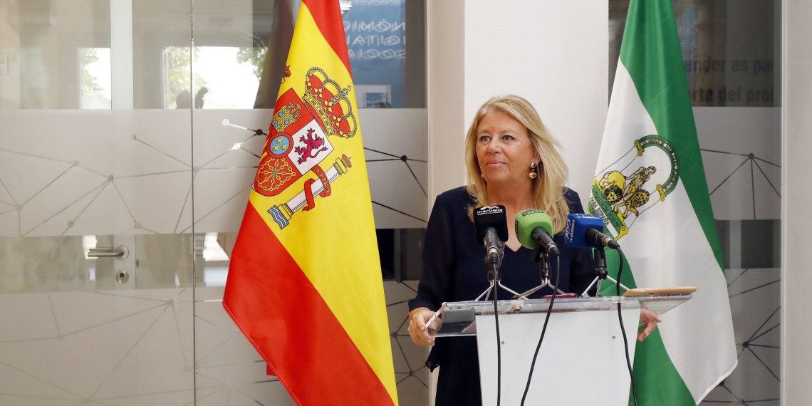 La basura y el agua muestran que en Marbella hay 400.000 personas y la IA no es real