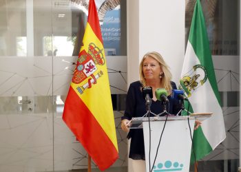 La basura y el agua muestran que en Marbella hay 400.000 personas y la IA no es real