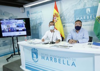 El Ayuntamiento oferta un millar de plazas de transporte escolar y universitario