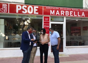 Bernal insiste en la «insensibilidad» del Gobierno local por los enganches de la luz y el agua