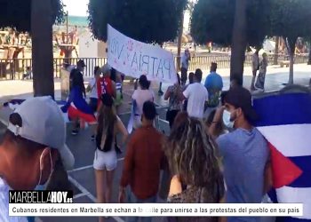 Cubanos residentes en Marbella se echan a la calle para unirse a las protestas del pueblo en su país