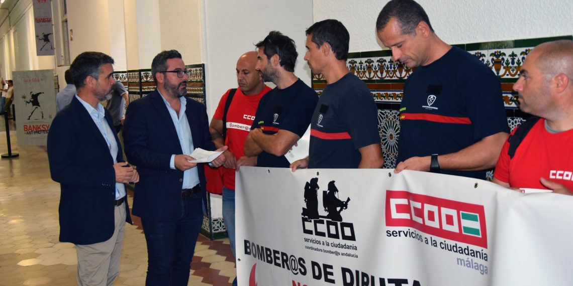 PSOE pide explicaciones en Diputación por las críticas de bomberos a la gestión del incendio