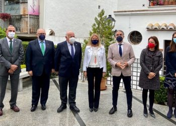 Ni condonación de deuda, ni devolución de fondos, solo alabanzas a la Junta