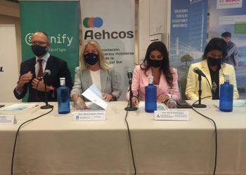 Marbella alberga unas jornadas sobre la gestión energética en los establecimientos hoteleros