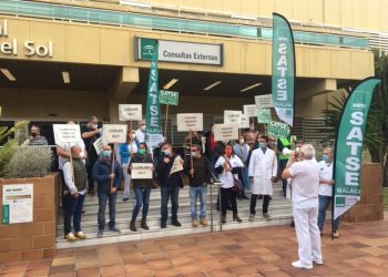 Protestas de los sanitarios de Enfermería del Costa del Sol para pedir mejoras laborales