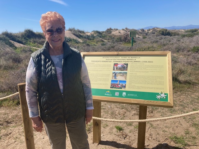 Fernando Piquer, pionero en la defensa de las dunas, ya cuenta con un homenaje en su memoria