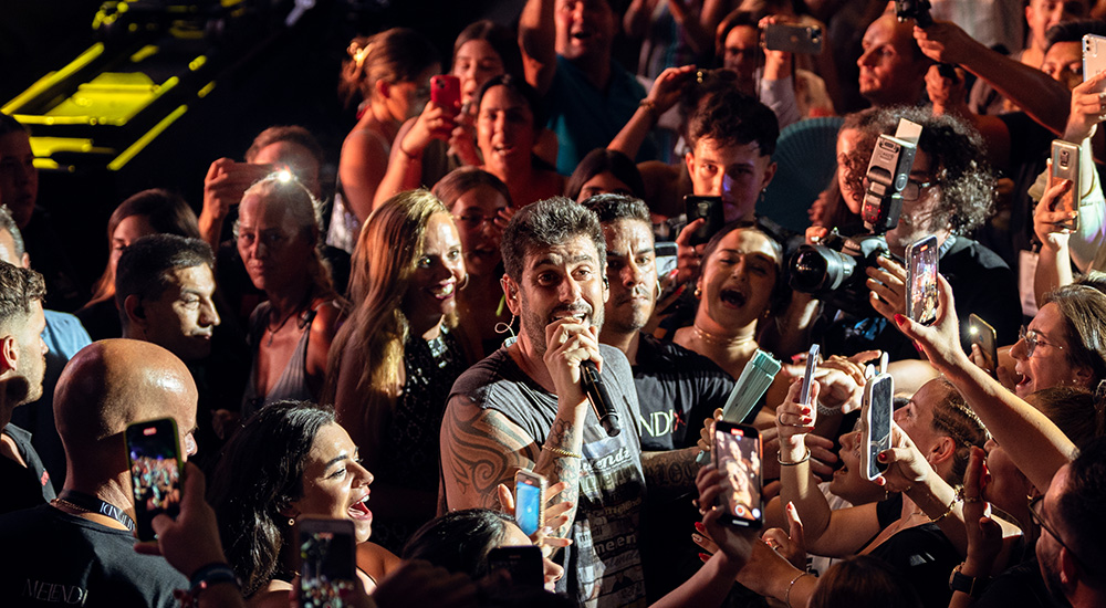 Marbella se vistió de rumba para recibir a Melendi