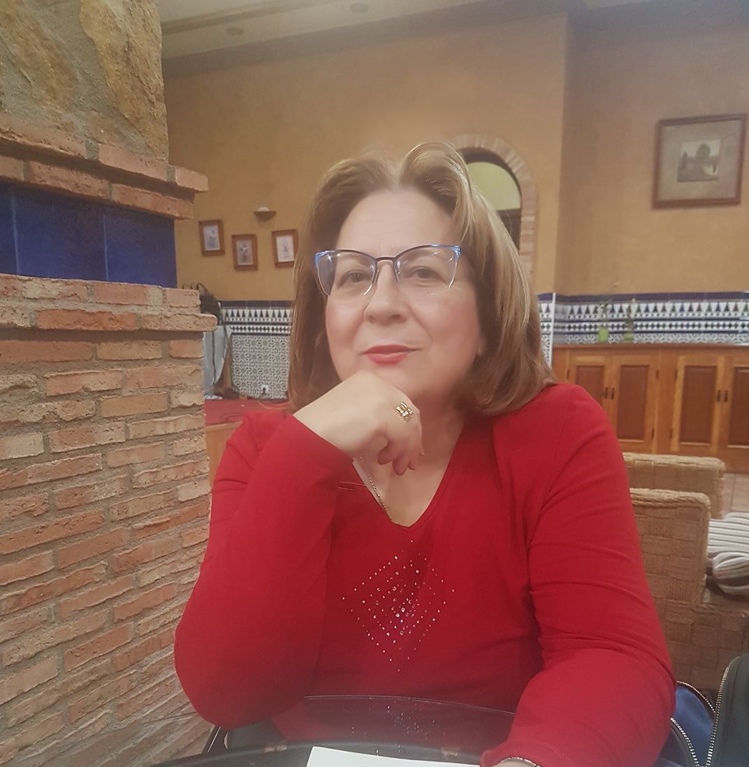 SIEMPRE ES DEMASIADO DE Maricruz Garrido